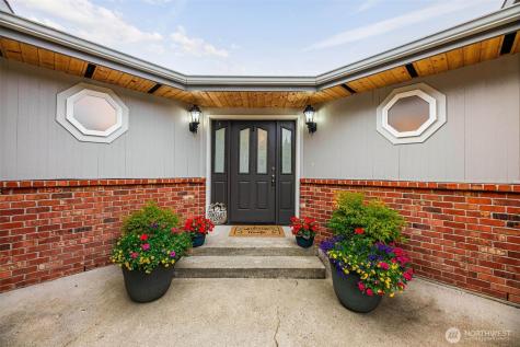 19679 Smiley Drive Mount Vernon WA 98274