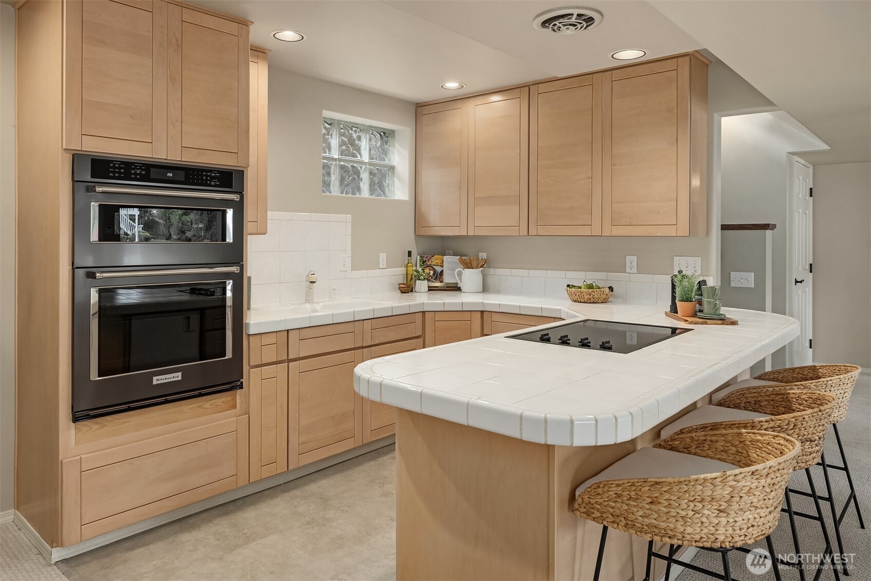 61 Cascade Key Bellevue WA 98006