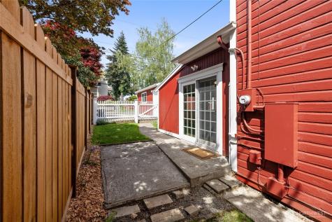 1908 N Anderson Street Tacoma WA 98406