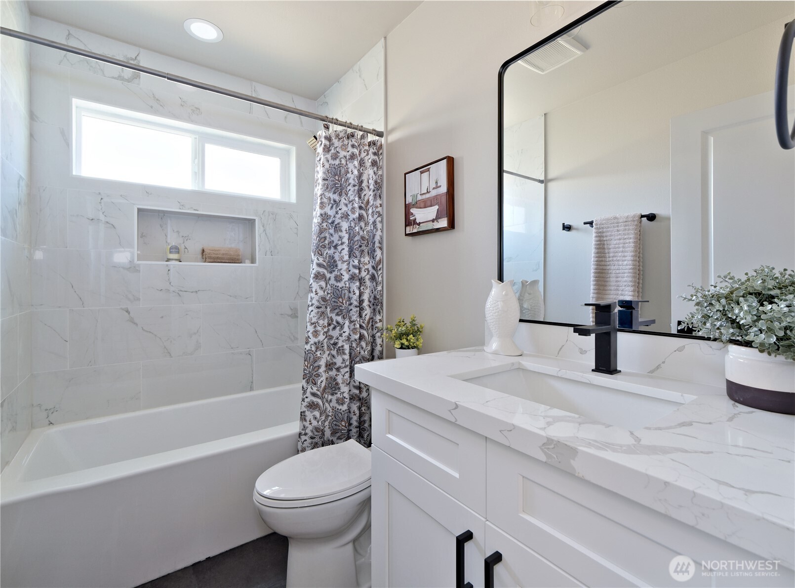 4834 25th Avenue SW Seattle WA 98106