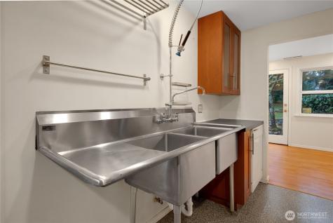 1316 SW 116th Street Seattle WA 98146