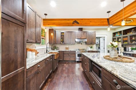 15322 May Creek Road Gold Bar WA 98251