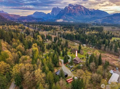 15322 May Creek Road Gold Bar WA 98251