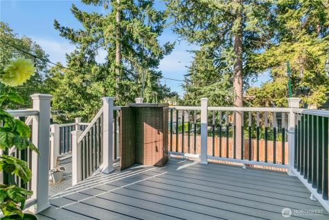 3302 Centennial Way NE Tacoma WA 98422