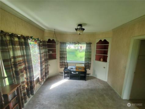 15 River Road W Omak WA 98841