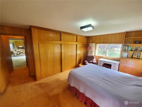 15 River Road W Omak WA 98841