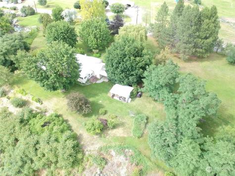 15 River Road W Omak WA 98841
