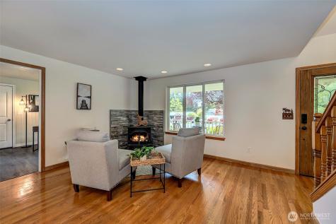 257 Dawn Crest Place Camano Island WA 98282