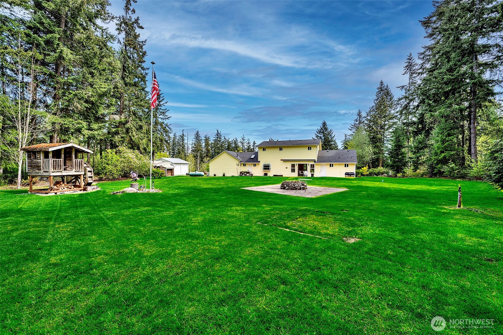 257 Dawn Crest Place Camano Island WA 98282