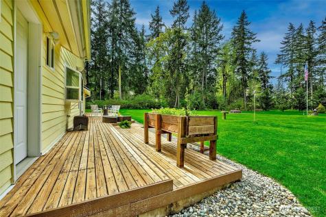 257 Dawn Crest Place Camano Island WA 98282