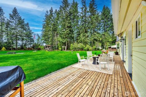 257 Dawn Crest Place Camano Island WA 98282