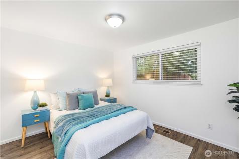 4610 181st Place SW Lynnwood WA 98037
