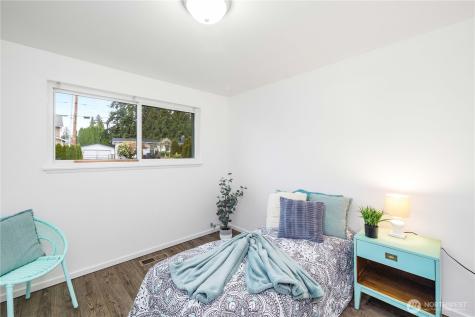 4610 181st Place SW Lynnwood WA 98037
