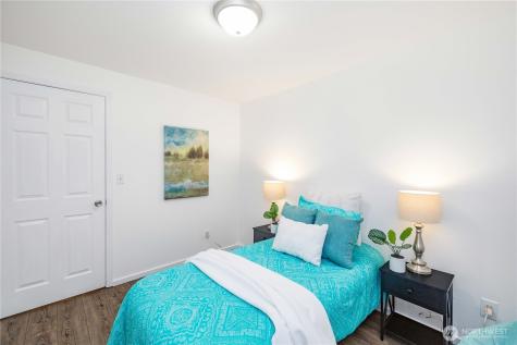 4610 181st Place SW Lynnwood WA 98037