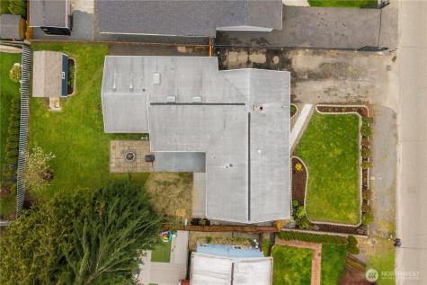 4610 181st Place SW Lynnwood WA 98037