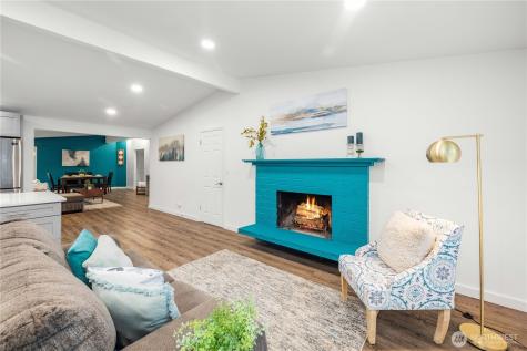 4610 181st Place SW Lynnwood WA 98037