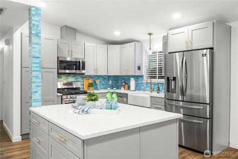 4610 181st Place SW Lynnwood WA 98037