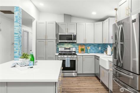 4610 181st Place SW Lynnwood WA 98037