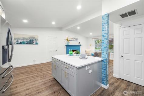 4610 181st Place SW Lynnwood WA 98037