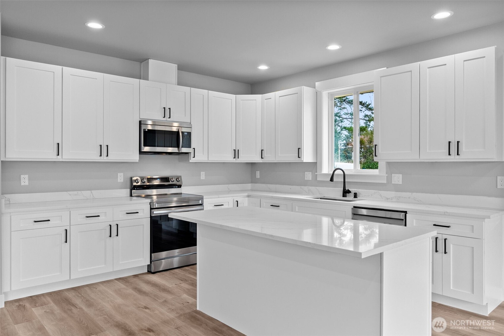 738 Gadwall Court SE Ocean Shores WA 98569