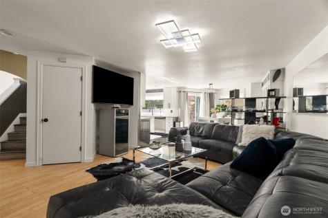 12737 NE 97th Place Kirkland WA 98033