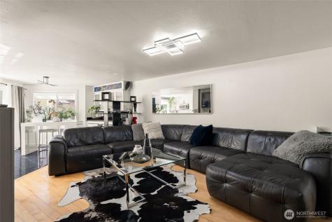 12737 NE 97th Place Kirkland WA 98033