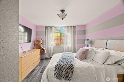 12737 NE 97th Place Kirkland WA 98033