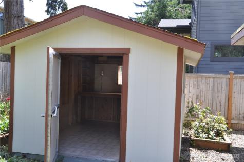 632 164th Place NE Bellevue WA 98008