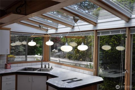 632 164th Place NE Bellevue WA 98008