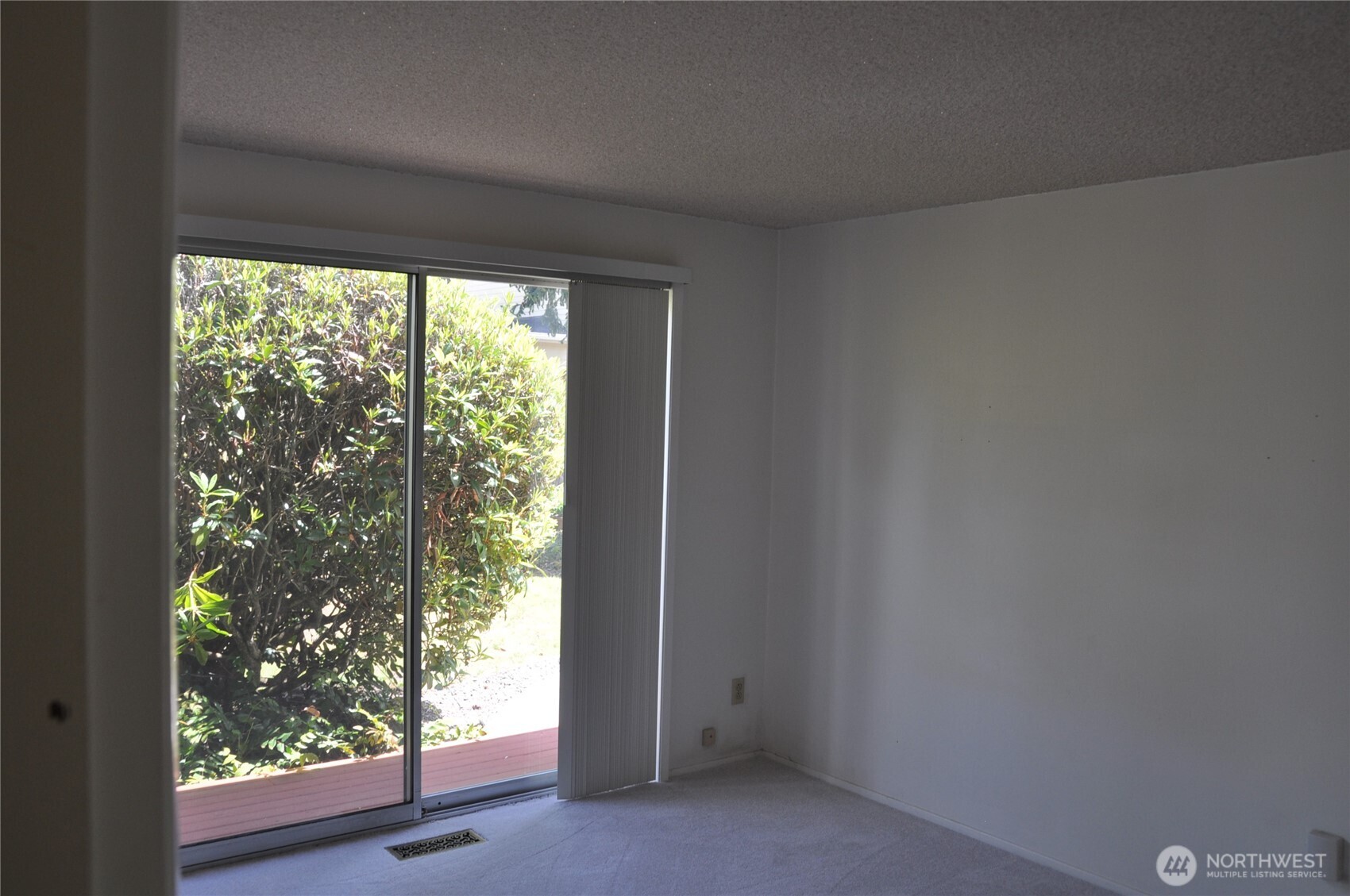 632 164th Place NE Bellevue WA 98008