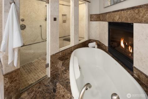 21219 SE 39th Street Sammamish WA 98075