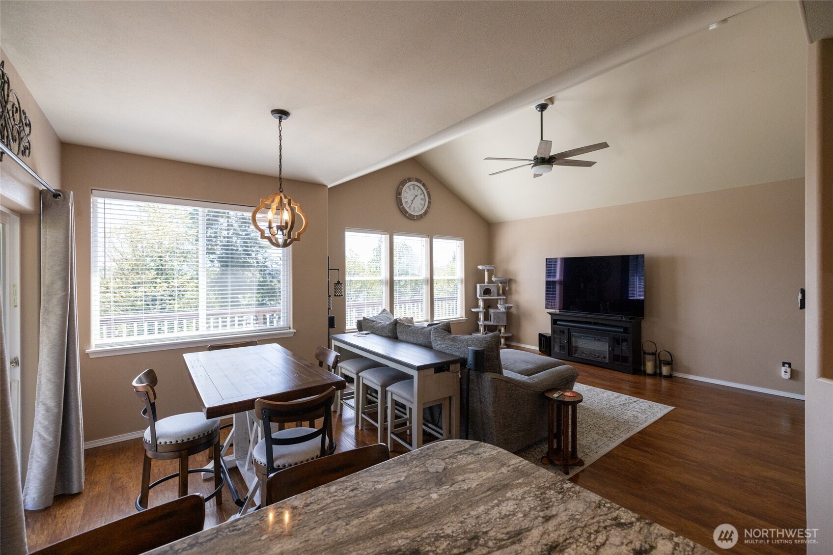 1895 SE Maple Drive Chehalis WA 98532