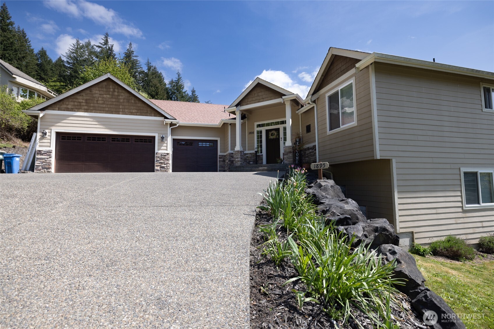 1895 SE Maple Drive Chehalis WA 98532