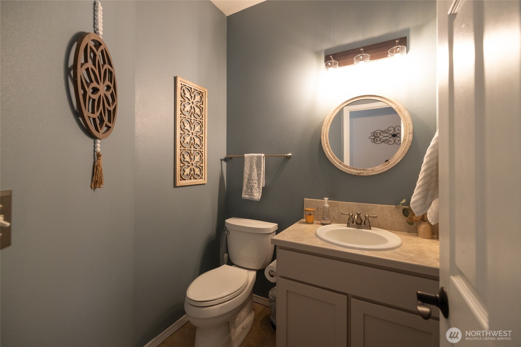 1895 SE Maple Drive Chehalis WA 98532