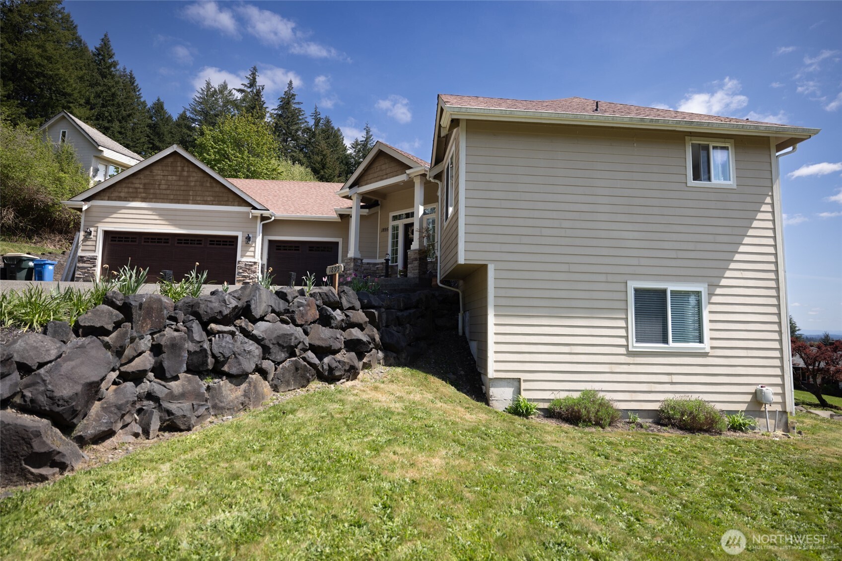 1895 SE Maple Drive Chehalis WA 98532