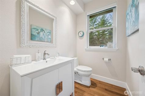 3508 383rd Street E Roy WA 98580