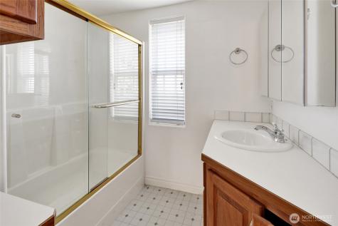 18340 Osprey Court Mount Vernon WA 98274