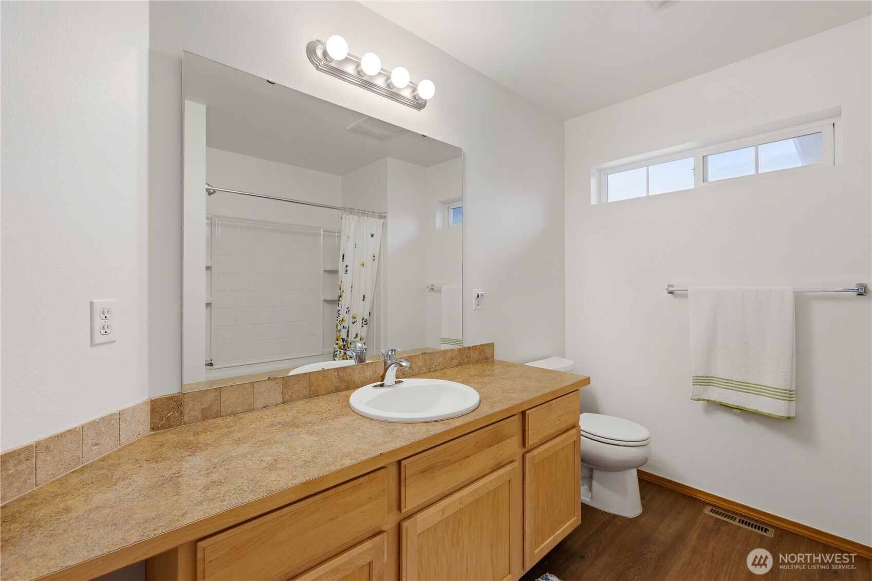 5208 NE 8th Court Renton WA 98059