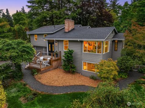 1402 10th Edmonds WA 98020