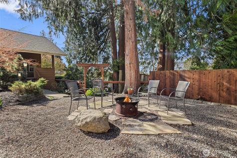 2315 Austin Lane Mount Vernon WA 98273