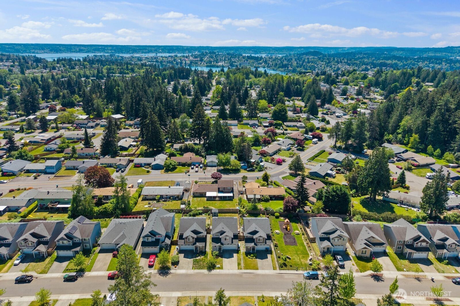 553 NE Nantucket Street Bremerton WA 98310
