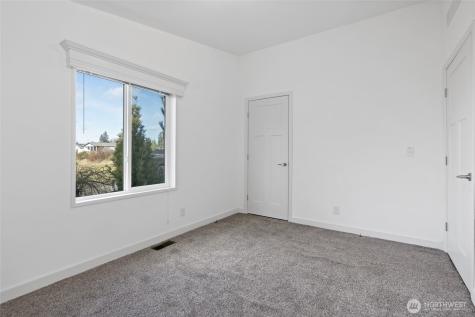 13913 21st Avenue Court E Tacoma WA 98445