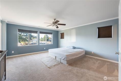 18918 105th Avenue E Puyallup WA 98374