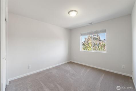 18918 105th Avenue E Puyallup WA 98374
