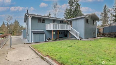 20527 132nd Avenue SE Kent WA 98042