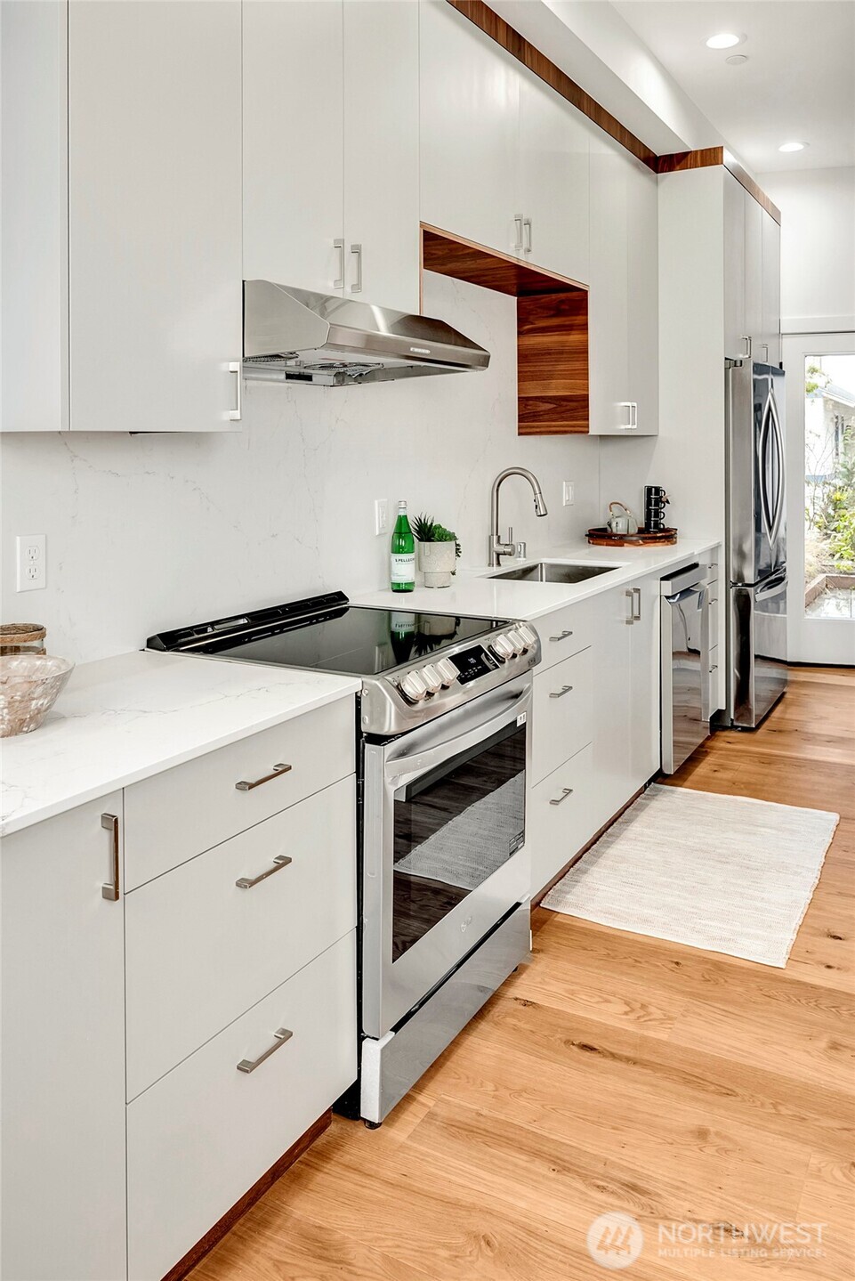 627 13th Avenue E Seattle WA 98102