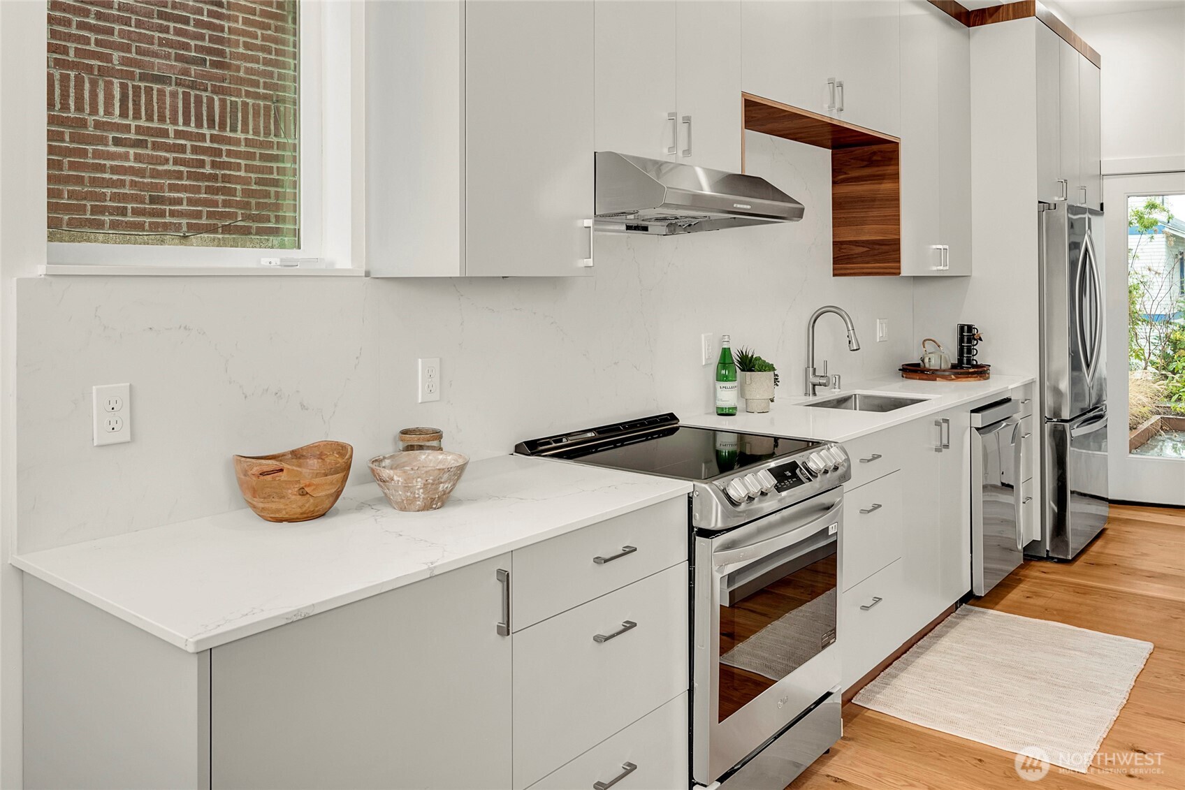 627 13th Avenue E Seattle WA 98102
