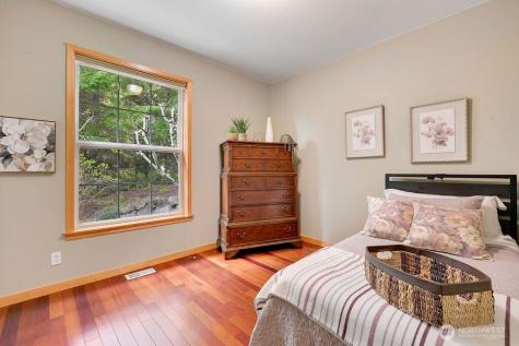 50 Rainier Lane Port Ludlow WA 98365