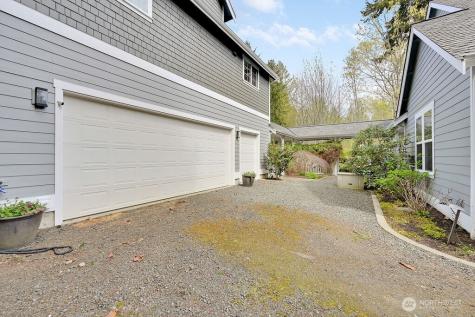50 Rainier Lane Port Ludlow WA 98365