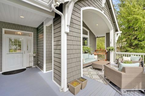 50 Rainier Lane Port Ludlow WA 98365